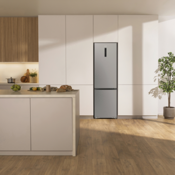 Холодильник комбінований Gorenje NRB620E61BX4WFE  - Зображення  1