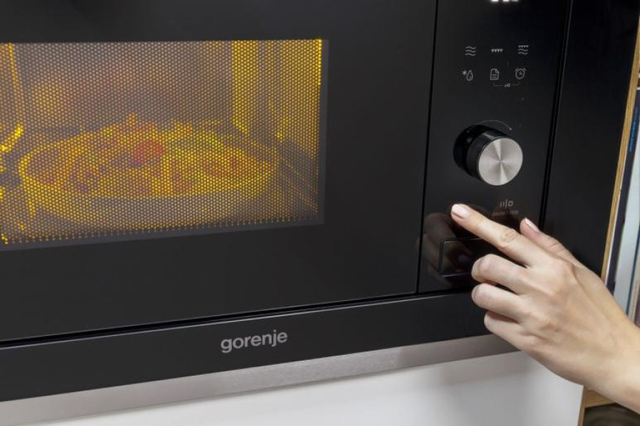  Мікрохвильова піч вбудована Gorenje  BM201AG1BG 